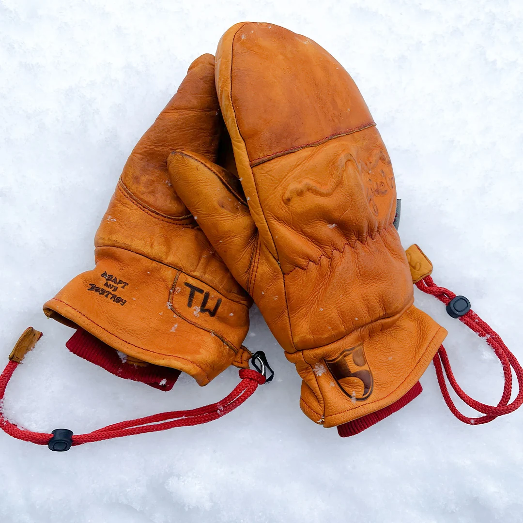 Limited Edition High Fives Frontier Mittens - Image 3