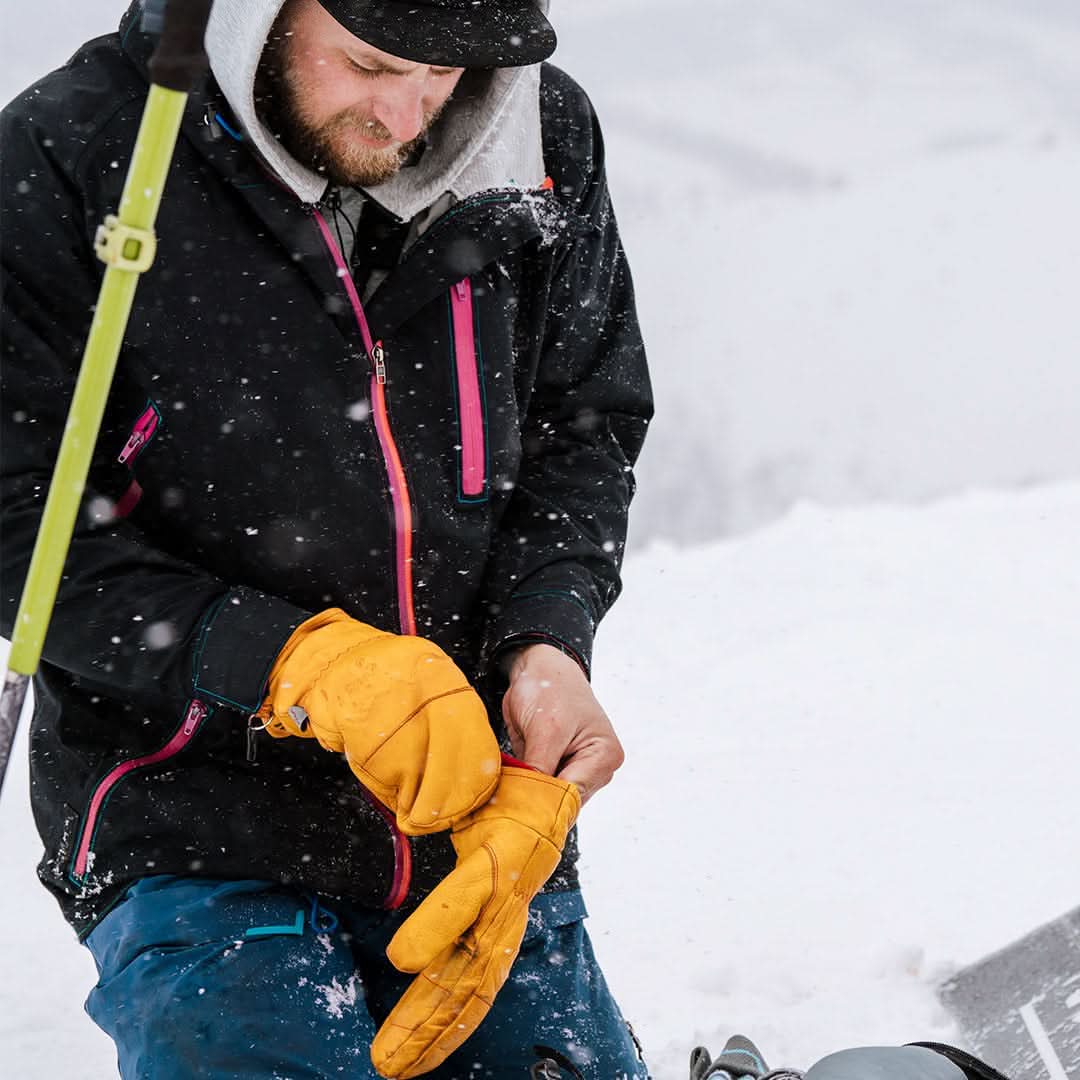 Frontier Mittens - Image 8